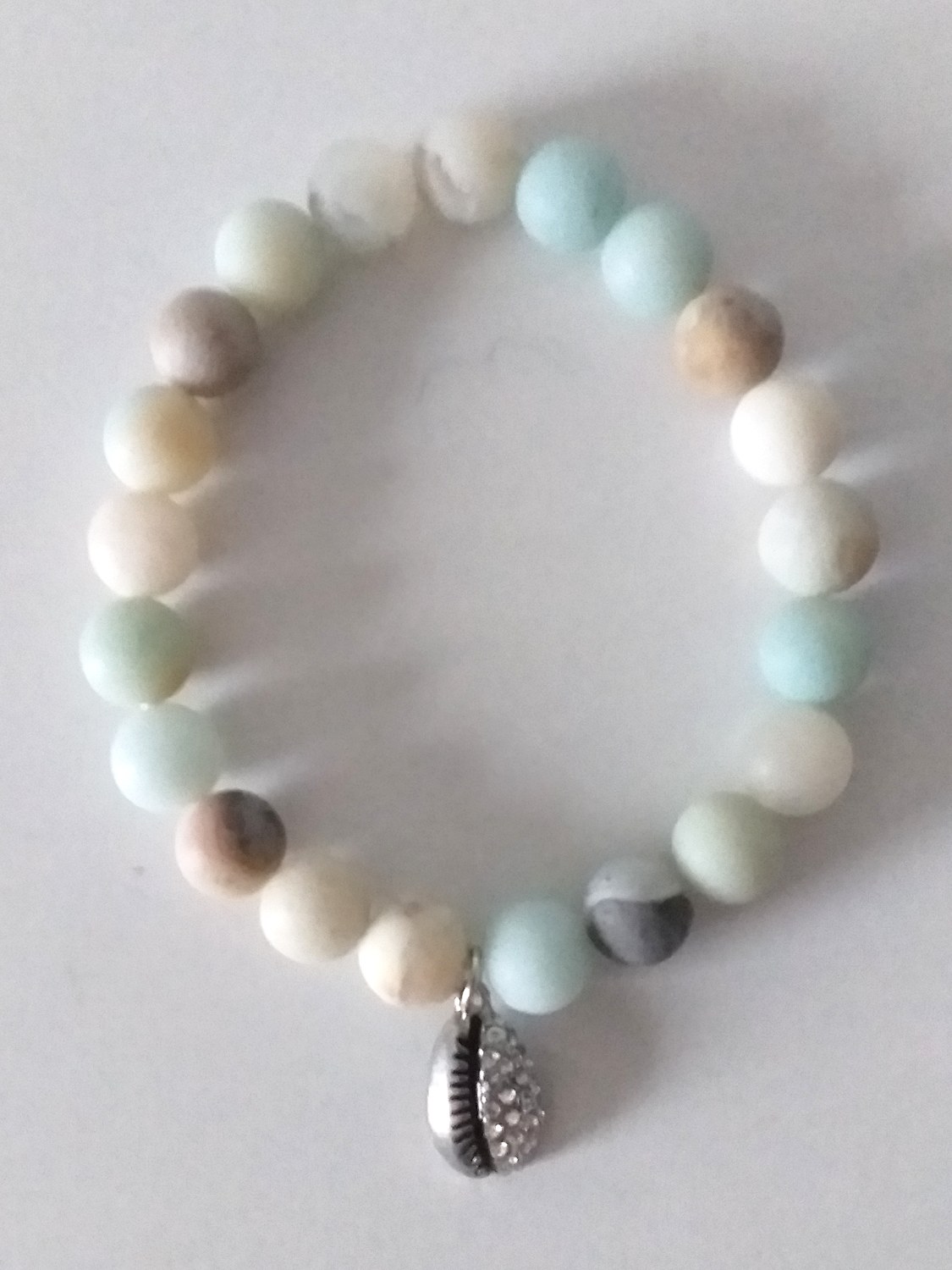 Amazonit armbånd med sølvfarvet musling